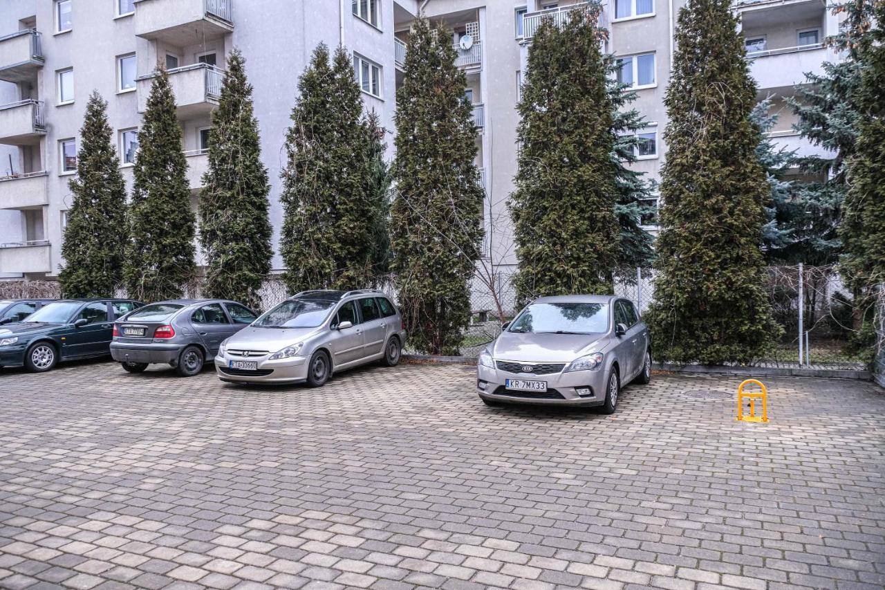 Bronowicka Premium Apartment - 52M2 With Private Parking Krakau Exterior foto